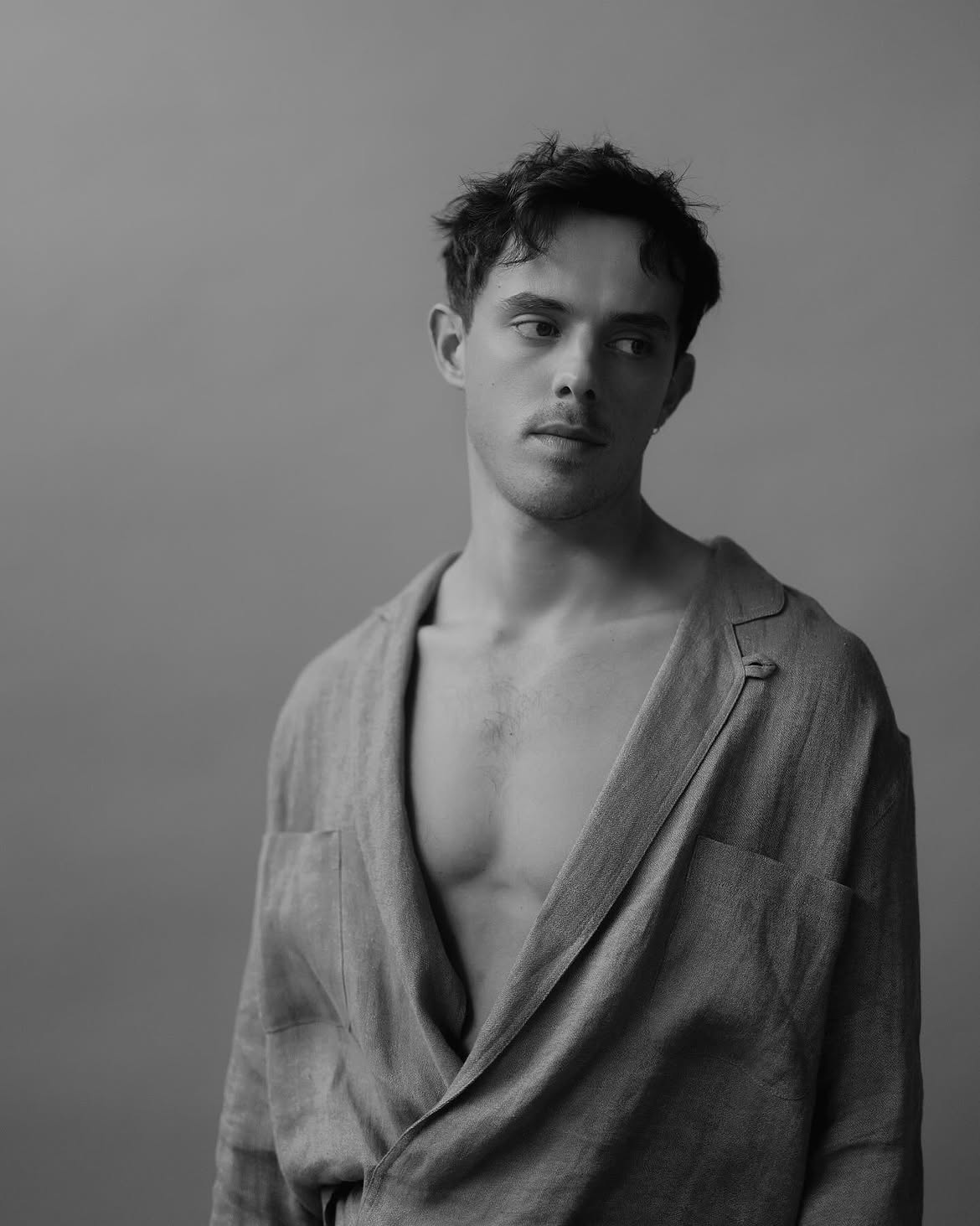 Jack Barton, el actor sin cartel que ahora corre con ventaja para ser James Bond