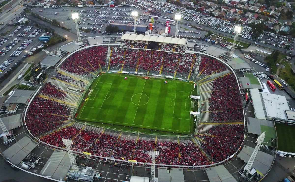 Estadio Monumental, Santiago