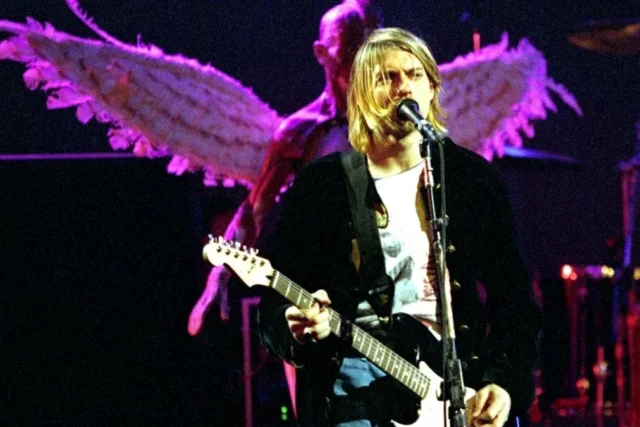 Heart-Shaped Box cumple 33 años como el primer sencillo del lado áspero de Nirvana