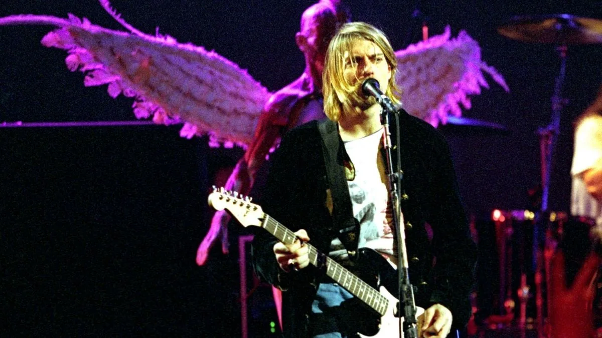 Heart-Shaped Box cumple 33 años como el primer sencillo del lado áspero de Nirvana