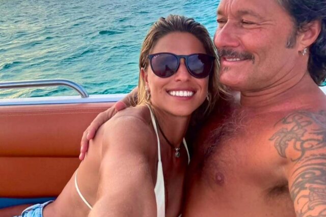 Diego Torres y su novia Martina muestran vacaciones en el Caribe con snorkel, tortugas y un “fuck you” de broma