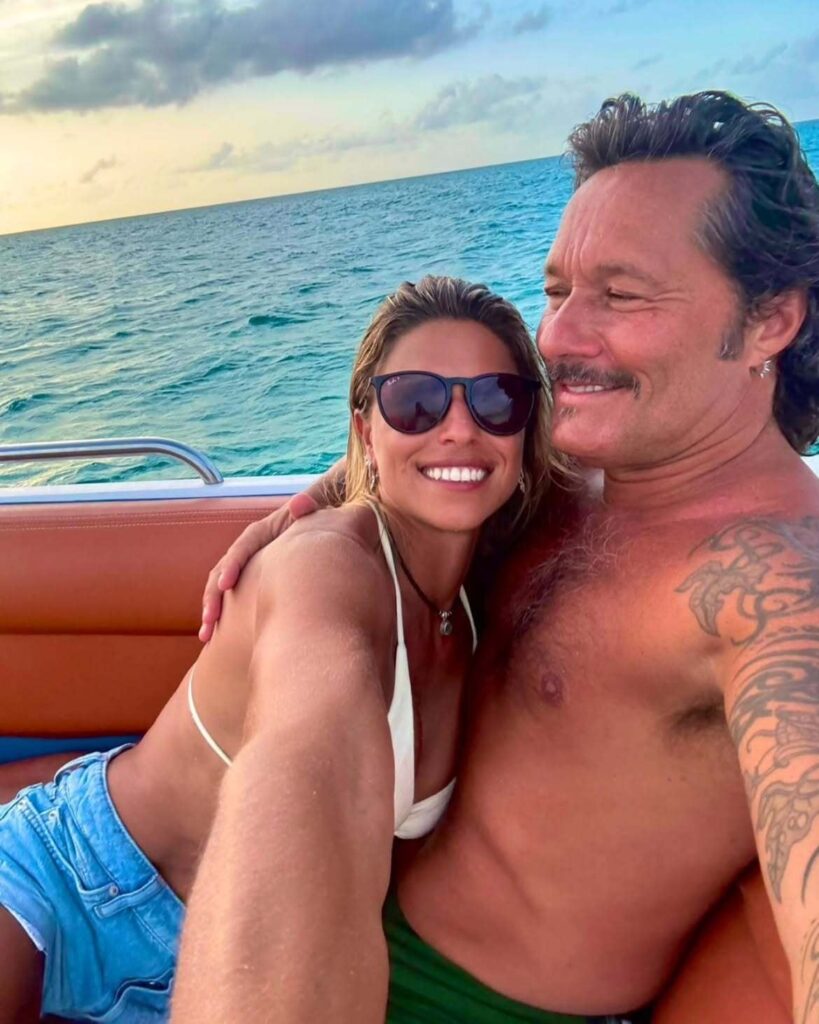 Diego Torres y su novia Martina muestran vacaciones en el Caribe con snorkel, tortugas y un “fuck you” de broma