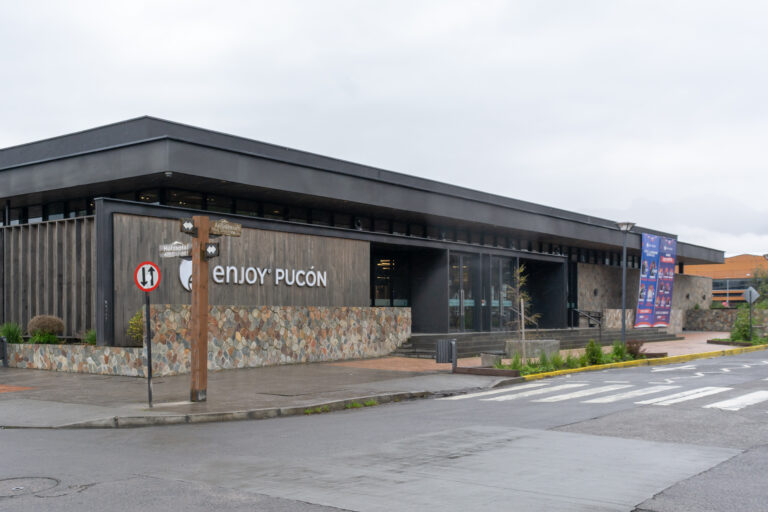 Casino de Pucón, Pucón