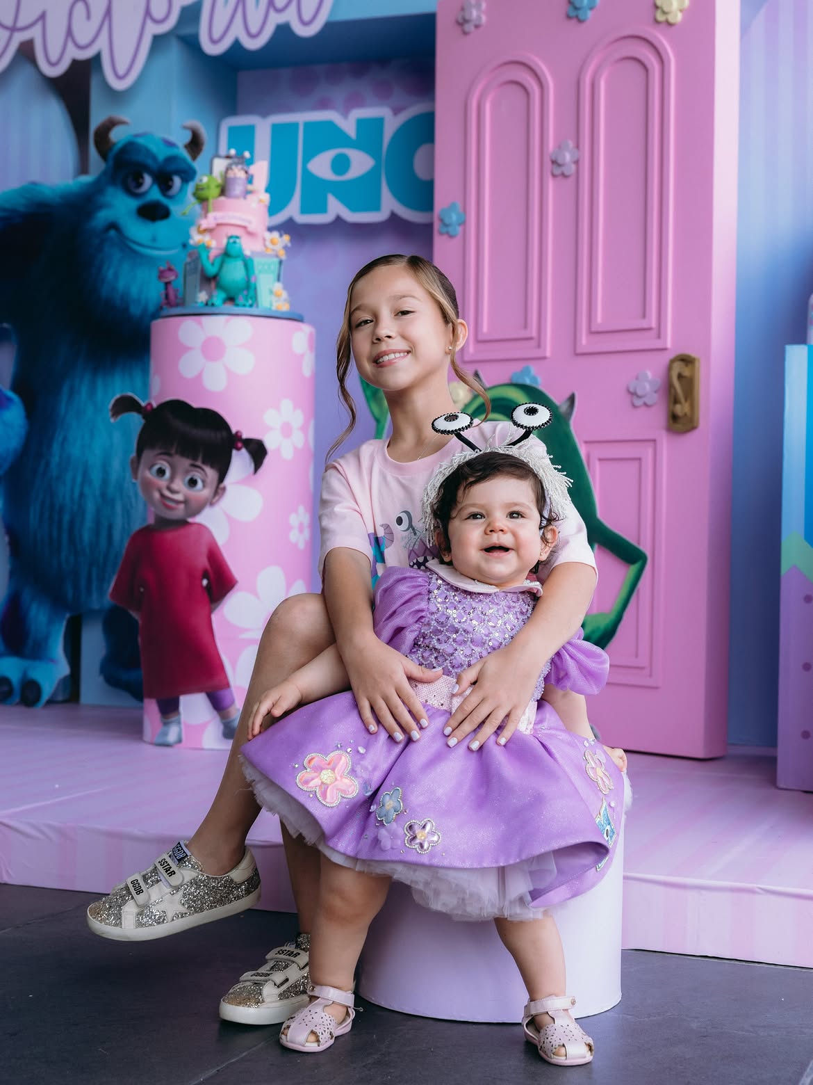 Canelo Álvarez celebró el primer año de Eva Victoria con una fiesta de ensueño de Monsters, Inc.