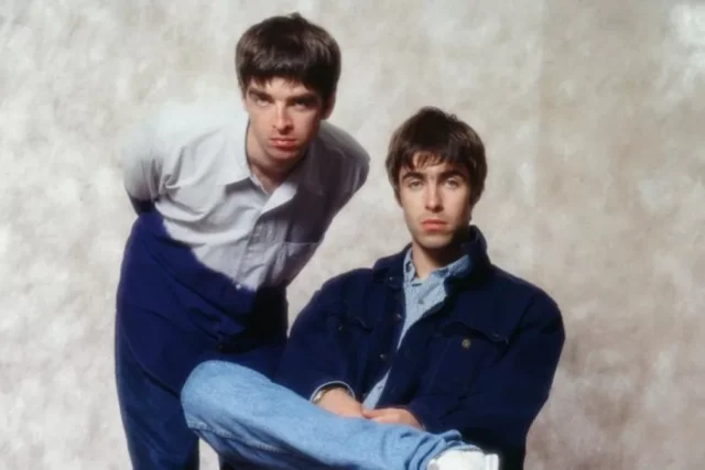 Definitely Maybe cumple 30 años: cómo Oasis resucitó el rock británico con guitarras y actitud
