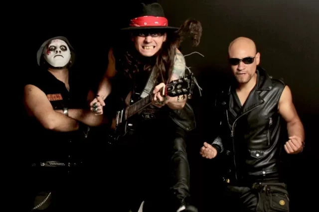 Tugurio abrirá el show de Obús en Santiago tras casi dos décadas de autogestión