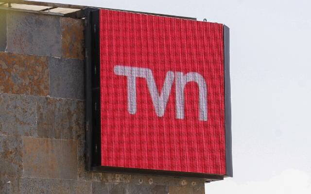 Kevin Felgueras rompe el silencio: acoso laboral en TVN y el origen del Tecito Informativo