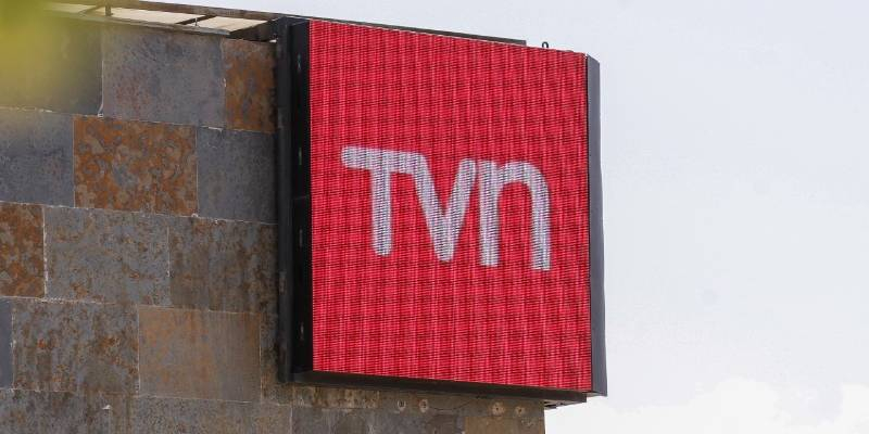 Kevin Felgueras rompe el silencio: acoso laboral en TVN y el origen del Tecito Informativo