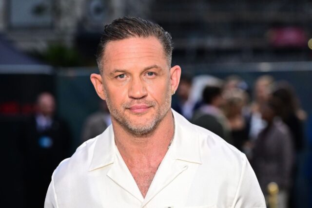 Tom Hardy y la crudeza de "Tierra de mafia": la segunda temporada ya está en streaming