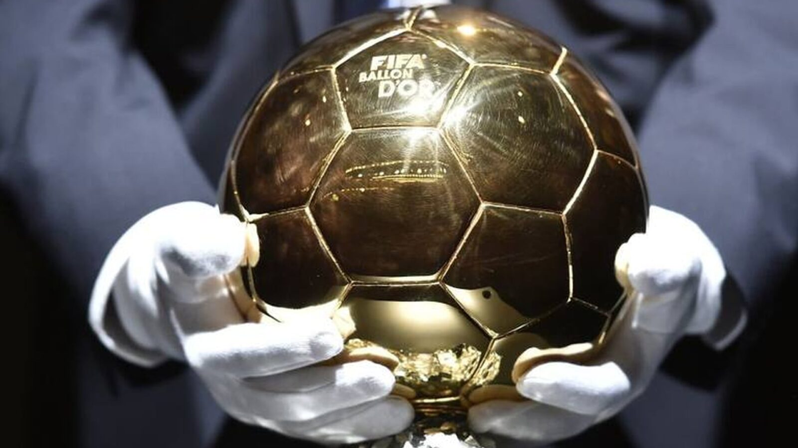 Messi vuelve a la nómina del Balón de Oro 2026 y Dibu Martínez postula a mejor portero