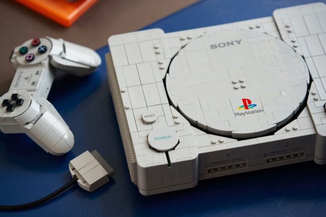 LEGO lanza set de PlayStation con 1.911 piezas y escala casi 1:1