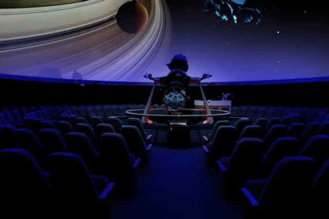 Neurofest 2026: corto inmersivo y charlas gratis en el Planetario USACH