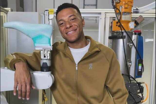 Mbappé rompe con Nike y firma con la suiza On, la marca de Roger Federer