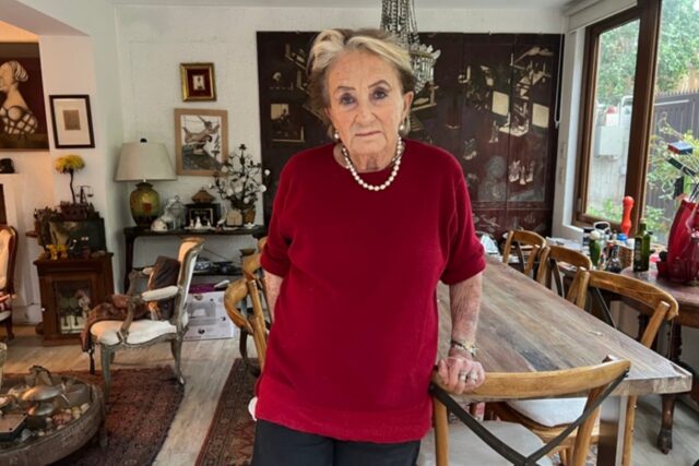 Muere Carmen Aldunate, la pintora de las monas enigmáticas