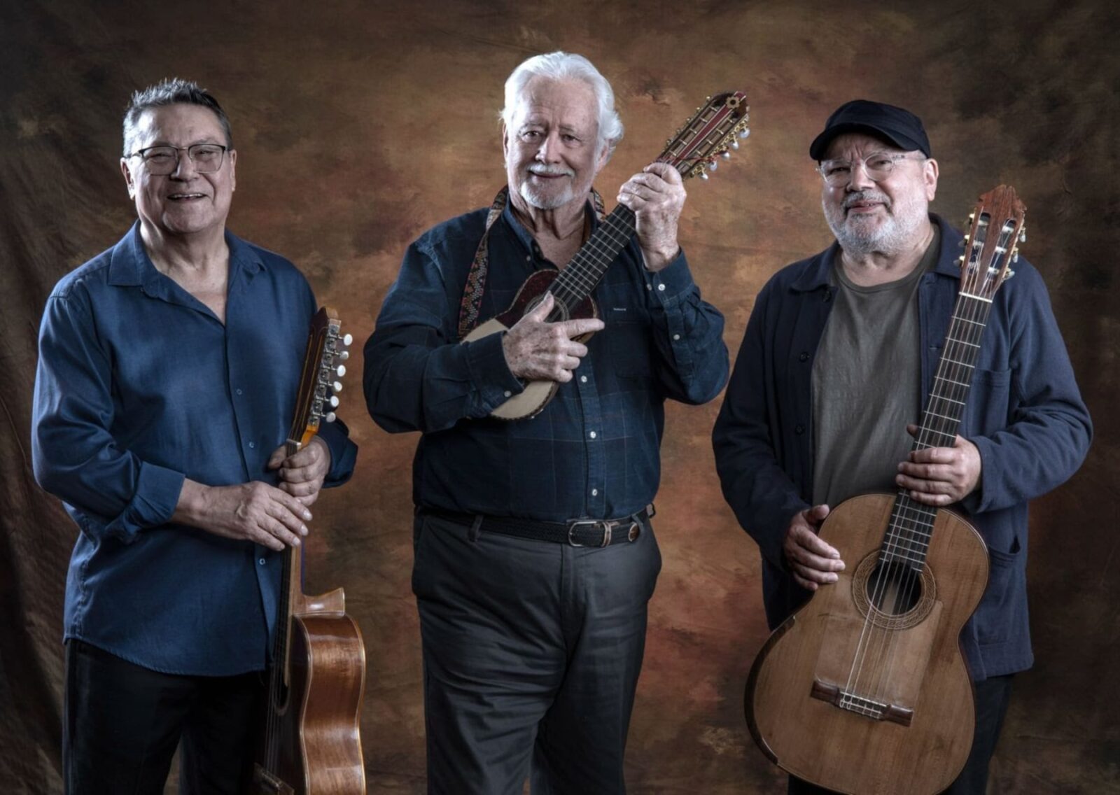 Inti-Illimani Histórico presenció un homenaje en el Muro de Berlín