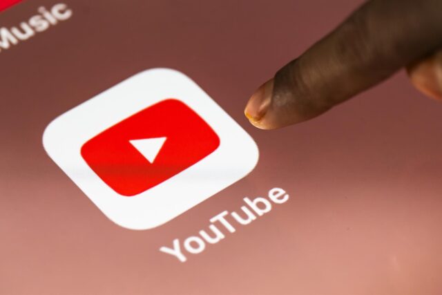YouTube lanza IA para armar tu propio feed y editar videos conversando