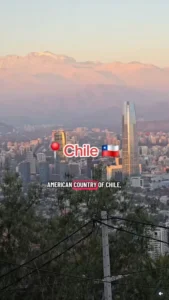 Influencer gringo parodia estereotipos MAGA y queda sorprendido con Chile
