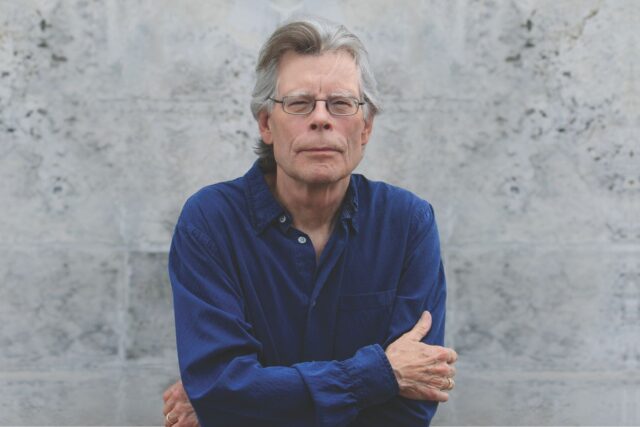 Stephen King recomienda Mis Muertos Tristes, la nueva serie de Pablo Larraín