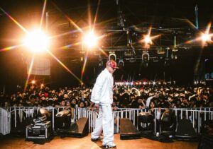 El reggaetón chileno vuelve a la vieja escuela: del Parque La Bandera a las discos