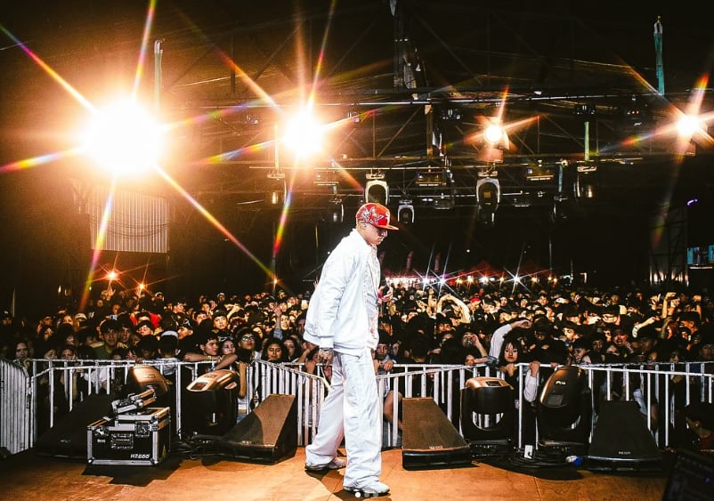 El reggaetón chileno vuelve a la vieja escuela: del Parque La Bandera a las discos