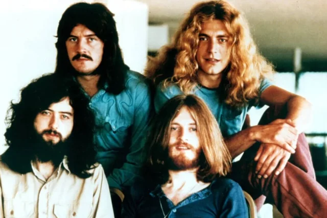 Led Zeppelin y el reggae: cómo una broma de ensayo se convirtió en single