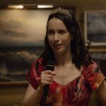 La maldición de Widow’s Bay arrasa en los Emmy con 14 premios y récord histórico