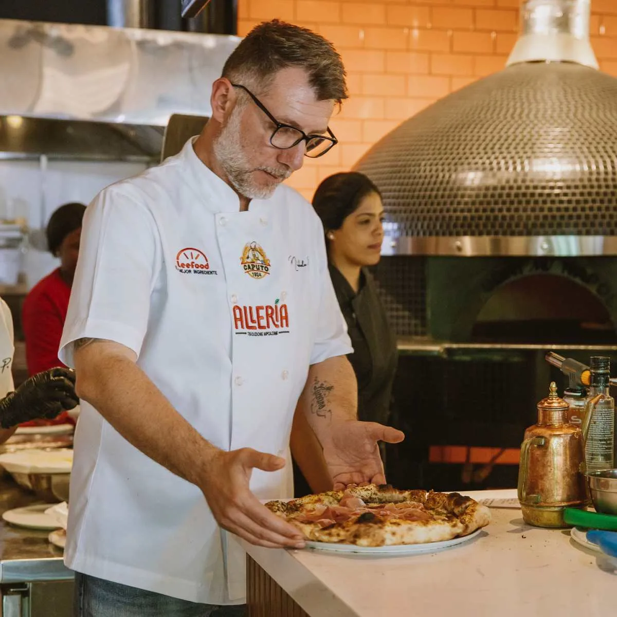Allería conquista el puesto 11 mundial y confirma a Santiago como capital de la pizza