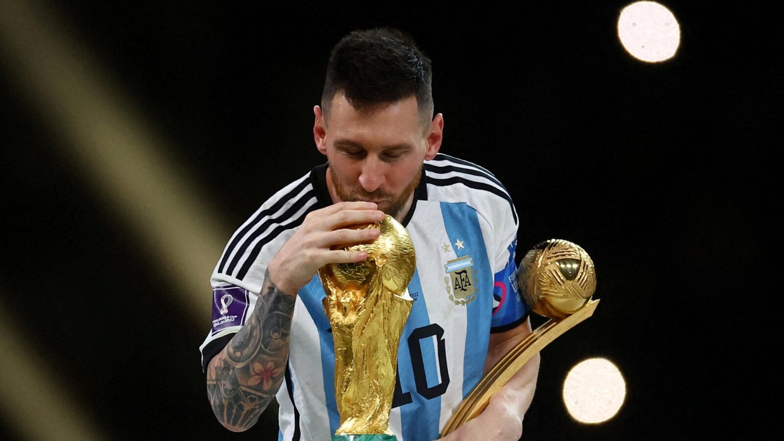 La UBA distinguirá a Messi con un Doctorado Honoris Causa antes de su despedida