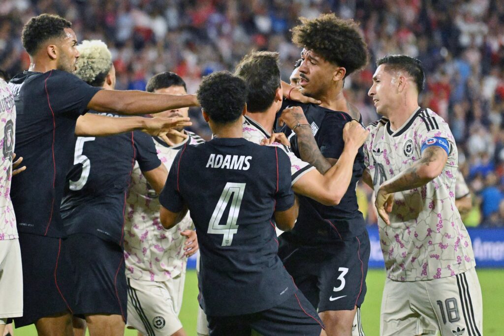 La Roja pierde el control en Misuri tras la trifulca con Estados Unidos