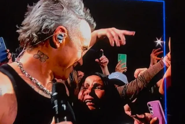 El estadio de Robbie Williams se rindió ante una fanática chilena