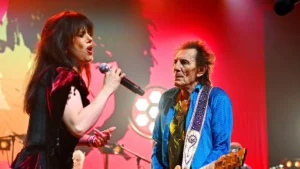 Ronnie Wood cambia de recinto en Santiago y aterriza en el Caupolicán