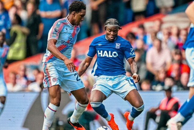 Sin chilenos en cancha: Ipswich vence a Crystal Palace en duelo sin Osorio ni Núñez