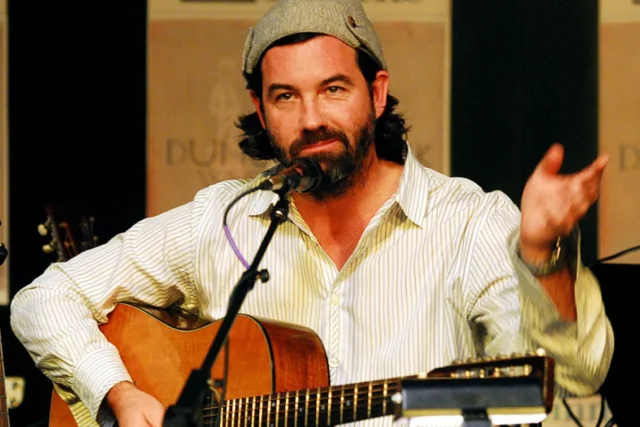 Muere Duncan Sheik, autor de "Barely Breathing" y ganador de dos Tony, a los 56 años