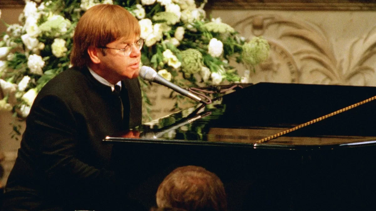La rosa de Inglaterra: cómo Elton John transformó un clásico para Diana