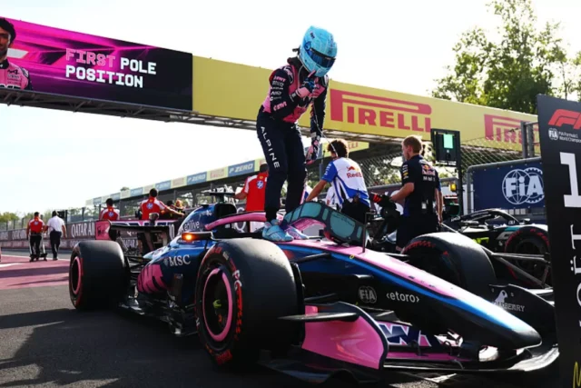 Pierre Gasly sorprende con la pole en Monza; Colapinto larga 7°