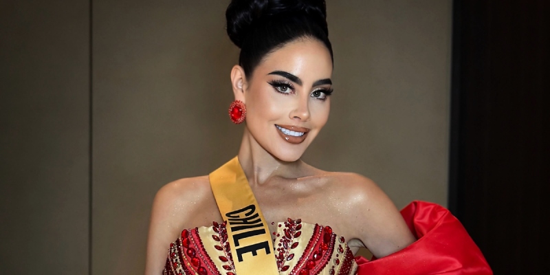 Ignacia Michelson casi se cae en Miss Grand 2026 y redes la aplauden por su reacción