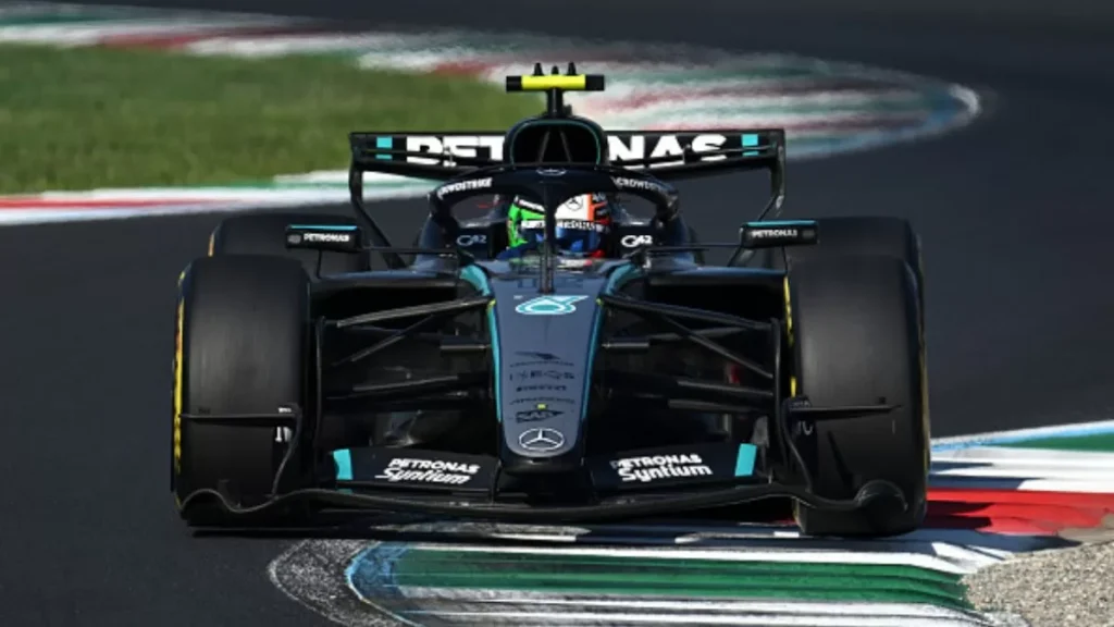 Antonelli remonta 19 puestos y se corona en Monza: la hazaña que paralizó a Italia