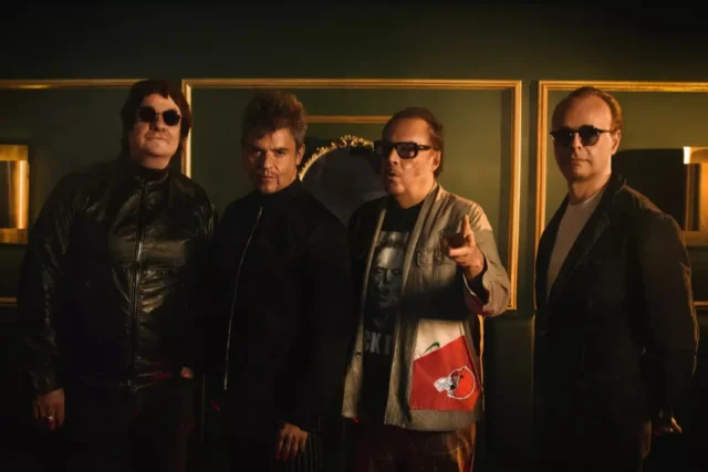 Los Tres sellan un doble sold out en Santiago para su Unplugged