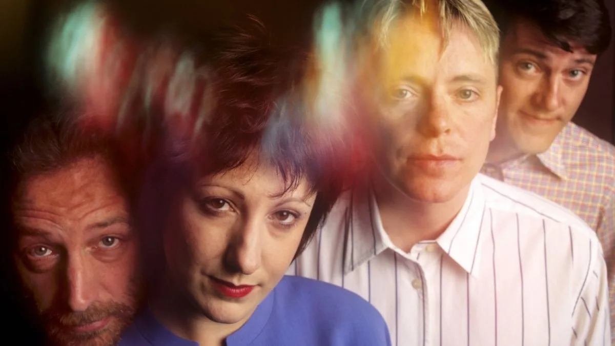 Stephen Morris de New Order cree que Peter Hook sigue “enojado” y descarta reconciliación
