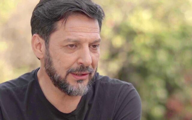 Rafael Cavada deja los noticieros de fin de semana y se suma al equipo de reportajes de CHV