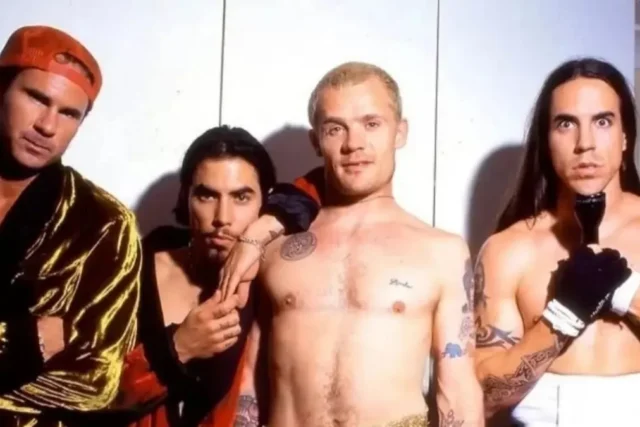One Hot Minute, el disco denso y maldito con el que Red Hot tuvo que caer para resurgir