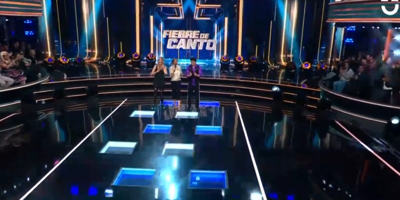 Catalina Pulido renuncia en vivo a «Fiebre de Canto» y Jota Saavedra dispara contra el jurado