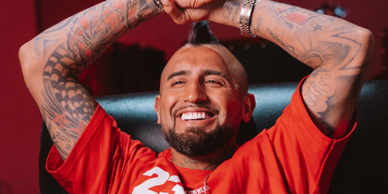 Arturo Vidal llega a Mega con 'React de La Roja': reaccionará los partidos en vivo