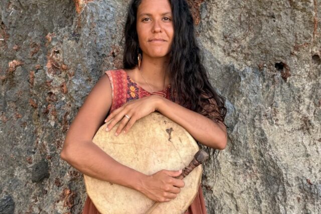 Margarita Silva de la Cruz - Lanzamiento Segundo Álbum «Flores al Agua»