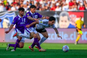 La Liga de Primera reanuda y Colo Colo necesita sumar diez para ser campeón