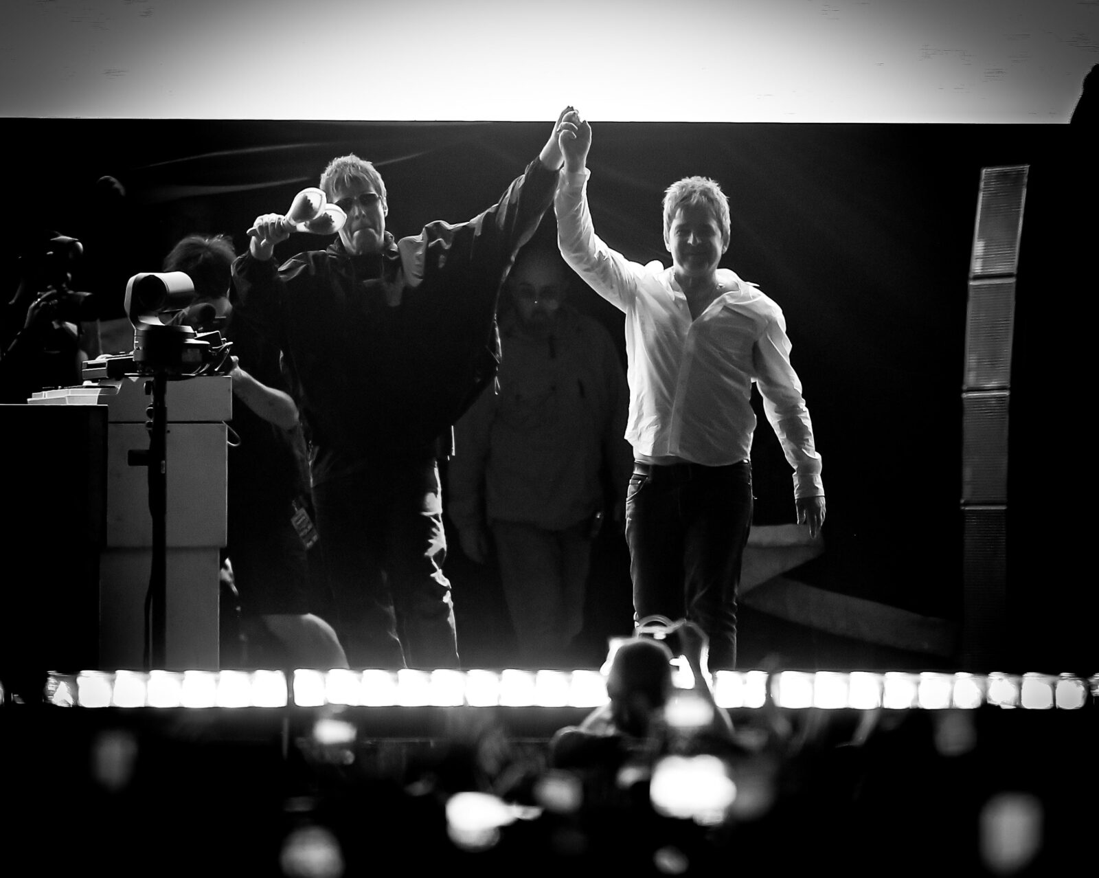 Oasis frena subasta de The Desk Tapes con 63 conciertos y ensayos