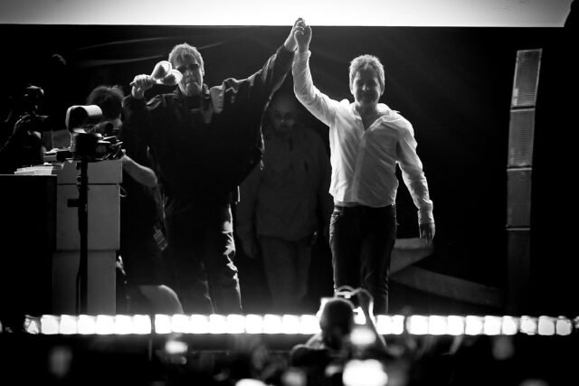 Oasis frena subasta de The Desk Tapes con 63 conciertos y ensayos