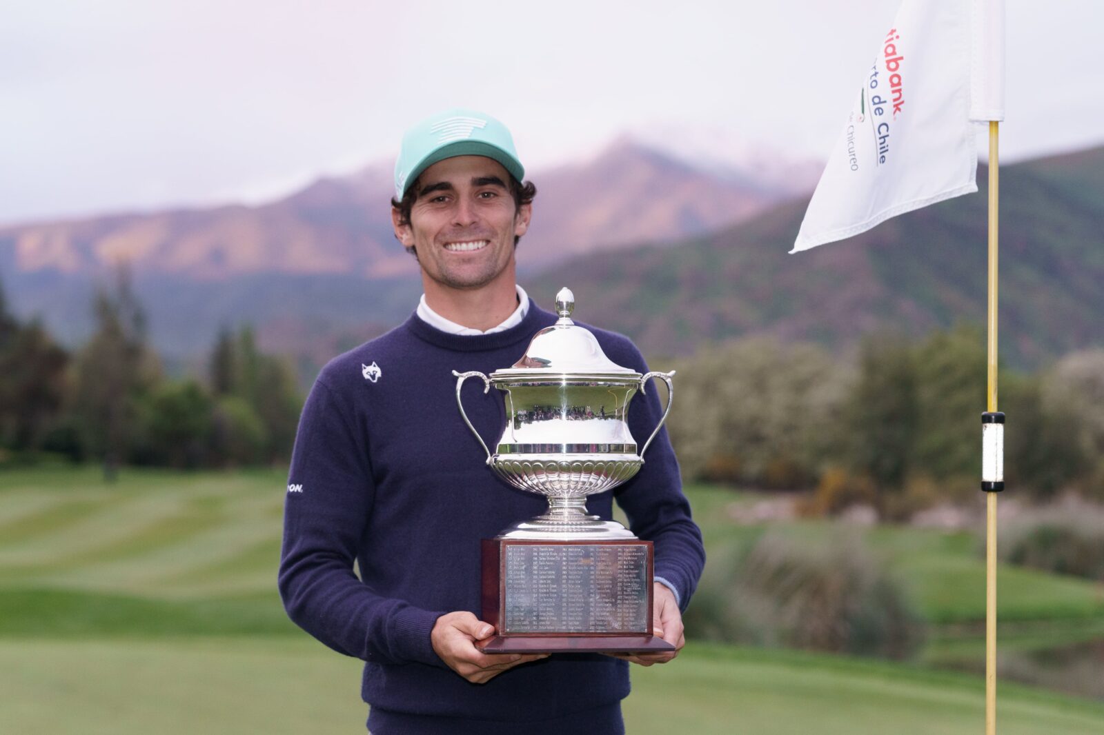 Joaquín Niemann conquista el Abierto de Chile y sella su grandeza en el golf nacional