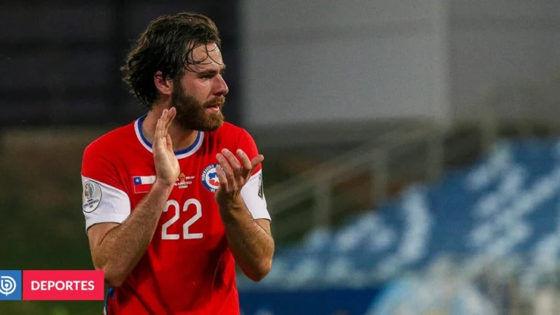 Ben Brereton y su pareja esperan su tercer hijo en plena concentración con La Roja