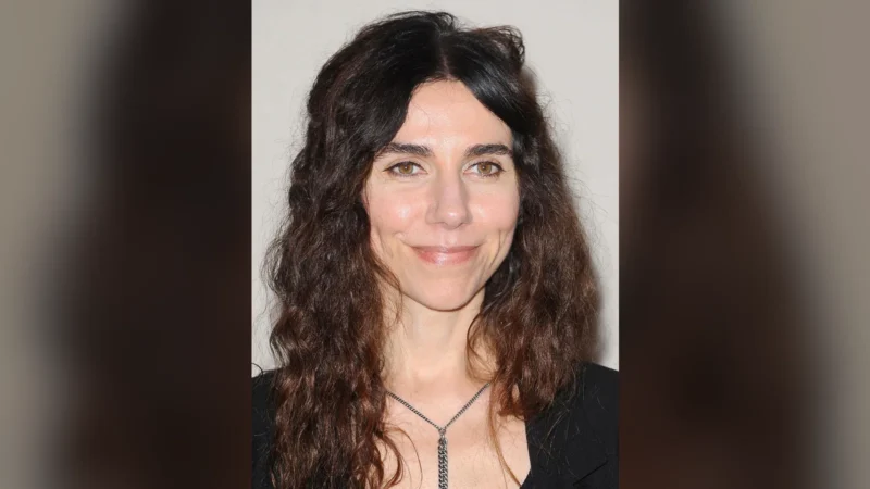 PJ Harvey celebra 57 años con un legado que cruza el rock y la poesía